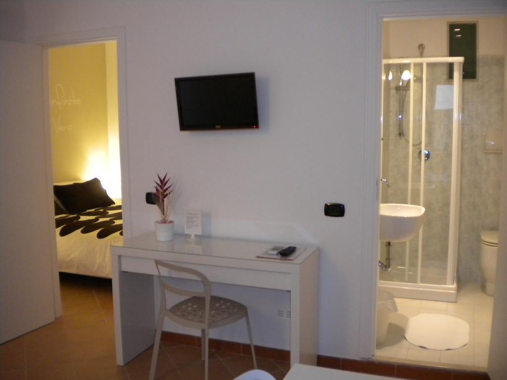 Bed And Breakfast Charming House Barletta Phòng bức ảnh