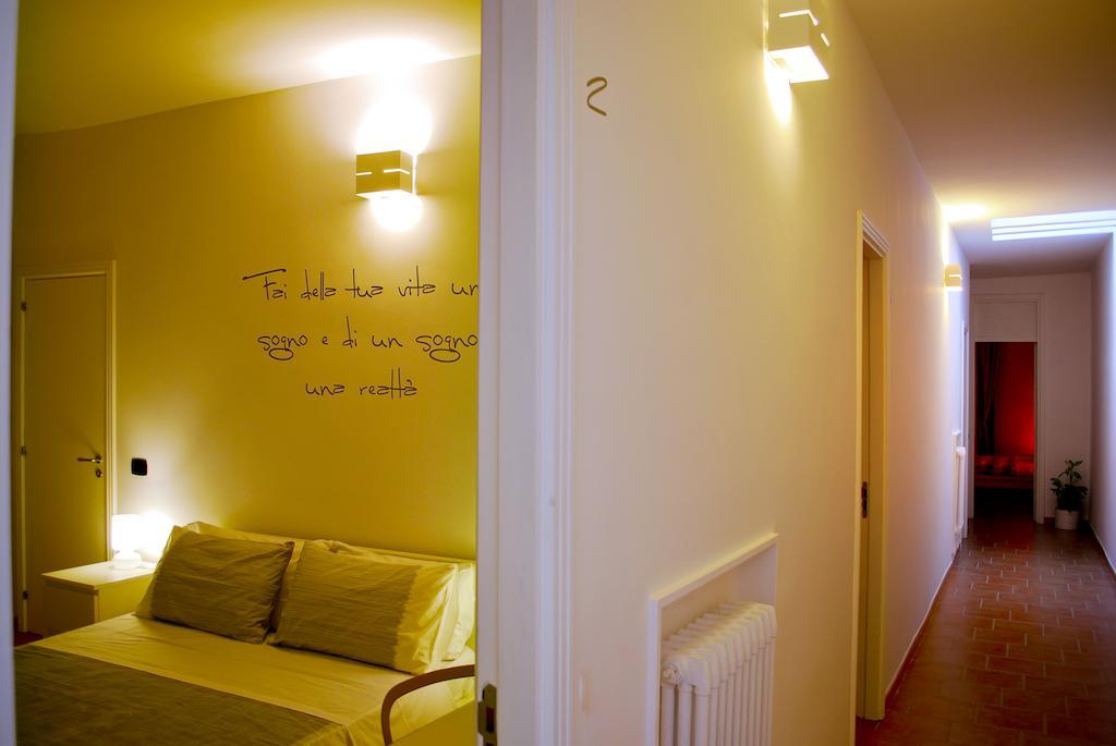 Bed And Breakfast Charming House Barletta Phòng bức ảnh