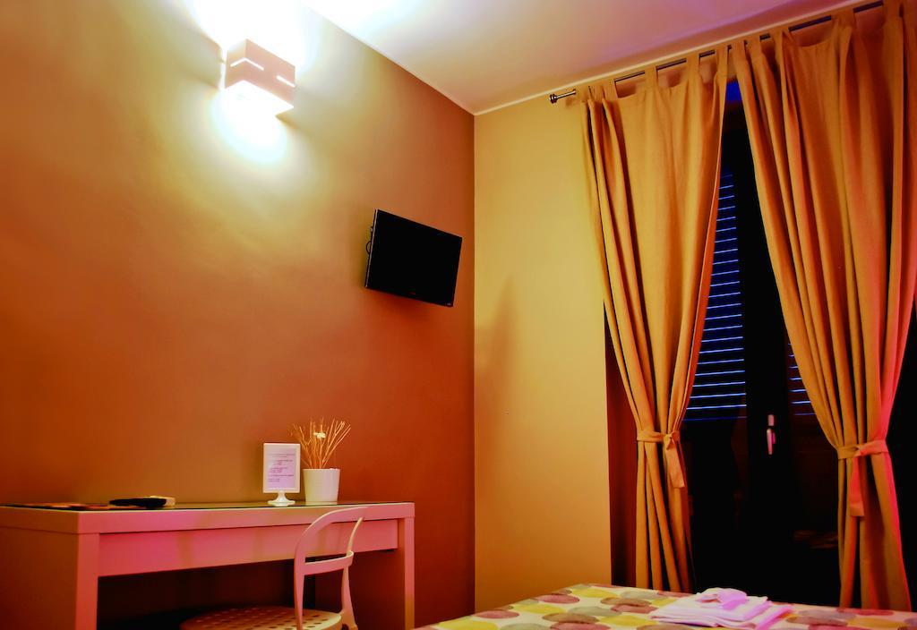 Bed And Breakfast Charming House Barletta Ngoại thất bức ảnh