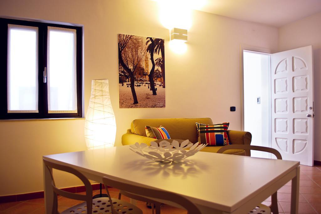 Bed And Breakfast Charming House Barletta Phòng bức ảnh